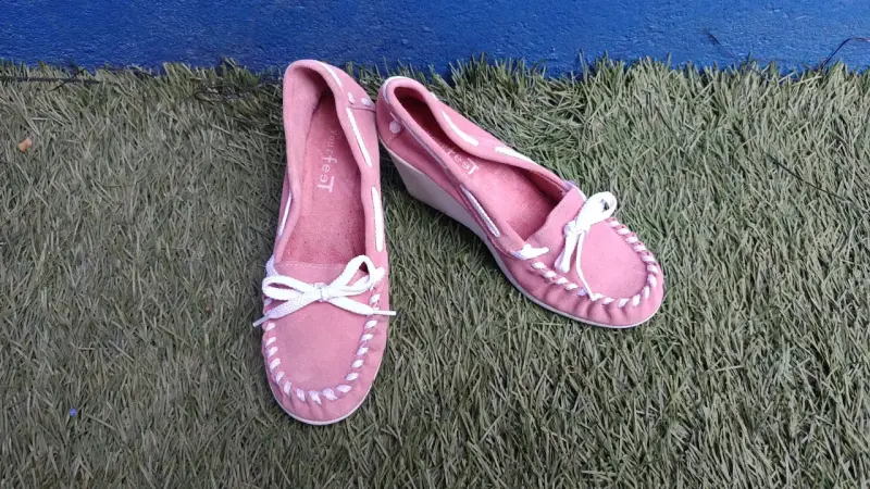 Zapatos y Zapatillas - 3
