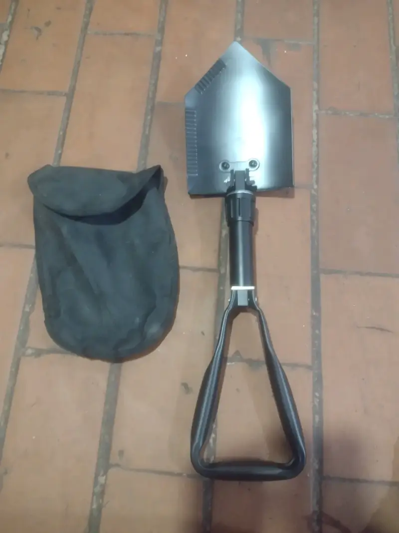 Pala plegable de camping con funda - 3