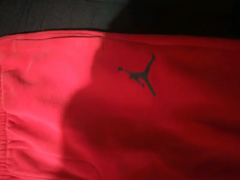 Pantalones deportivos rojos Jordan para hombre - 2