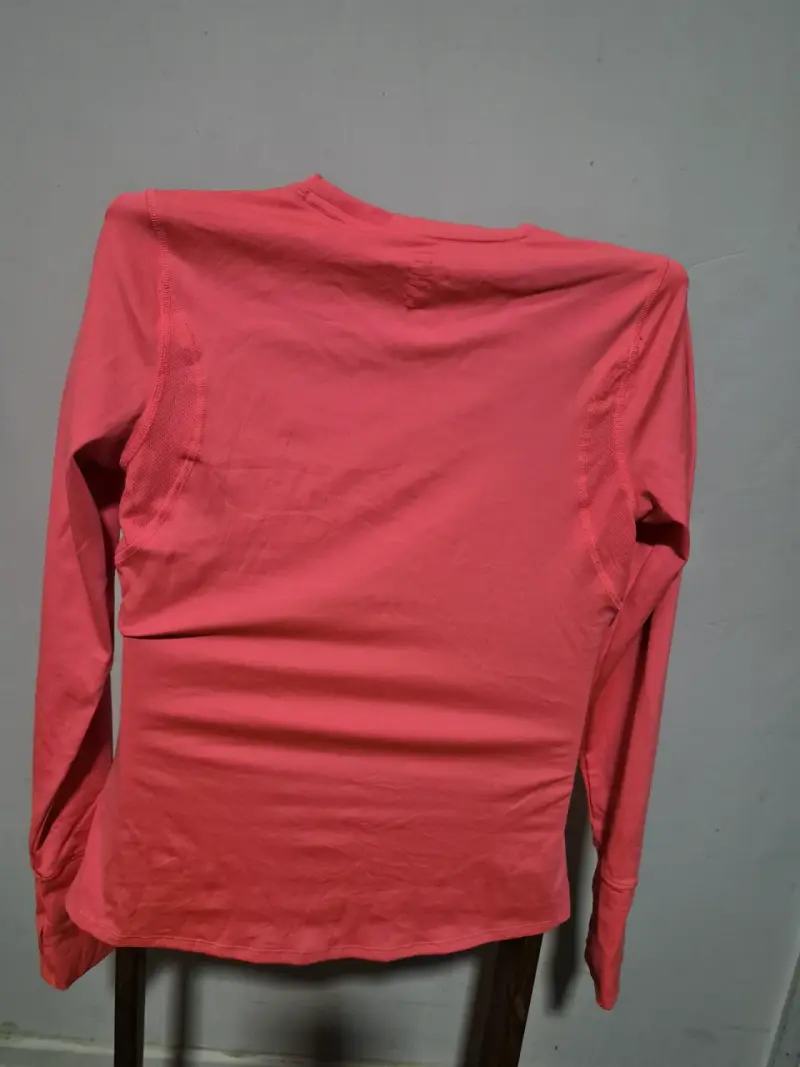 Polera deportiva, Under Armour coral fluor - 2