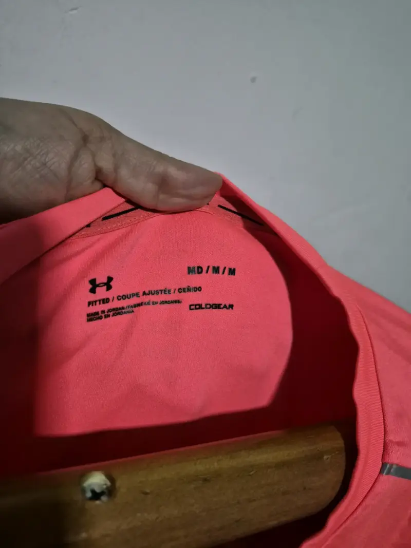 Polera deportiva, Under Armour coral fluor - 3