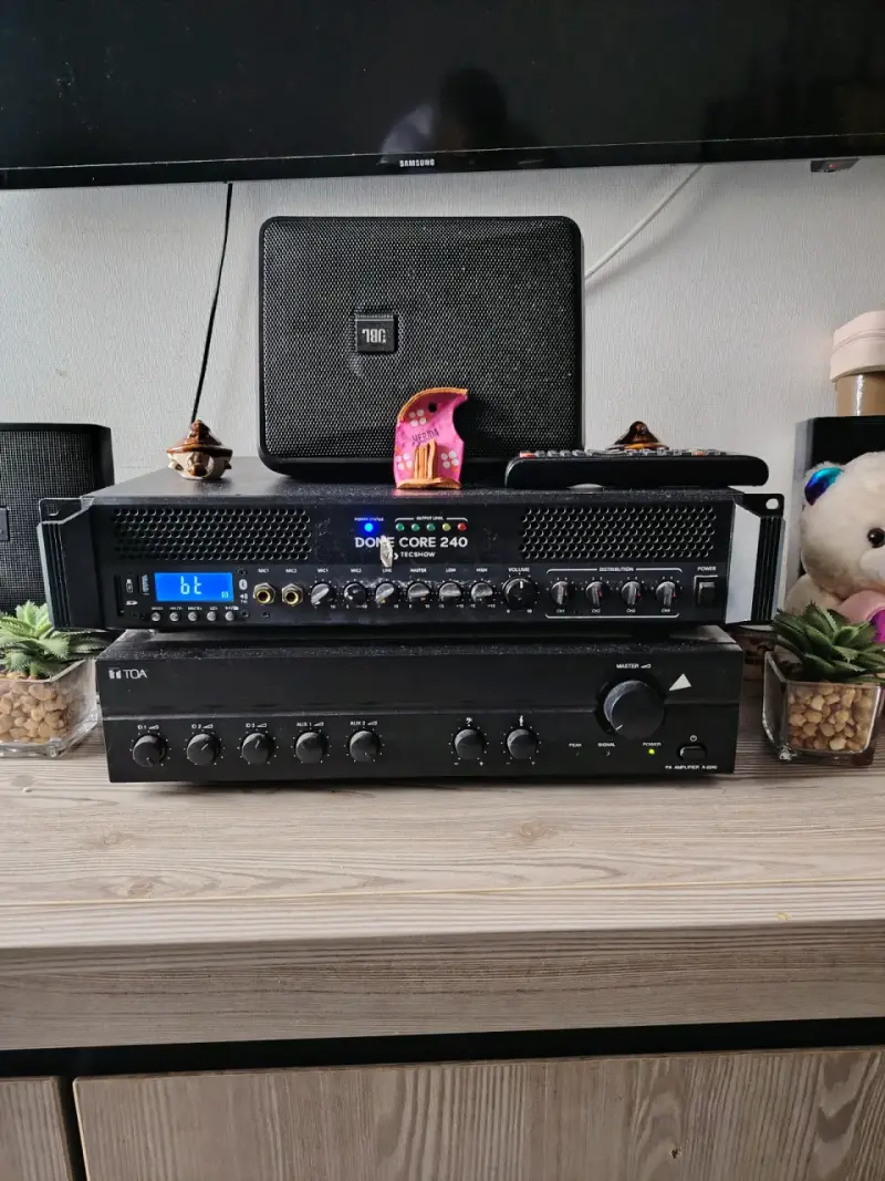 Amplificador de Sonido TOA A-2060 en Buen Estado