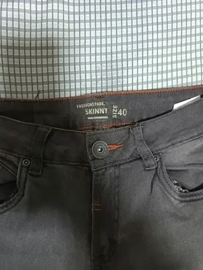 Jeans skinny grises talla 40 Fashion's Park - miniatura 2