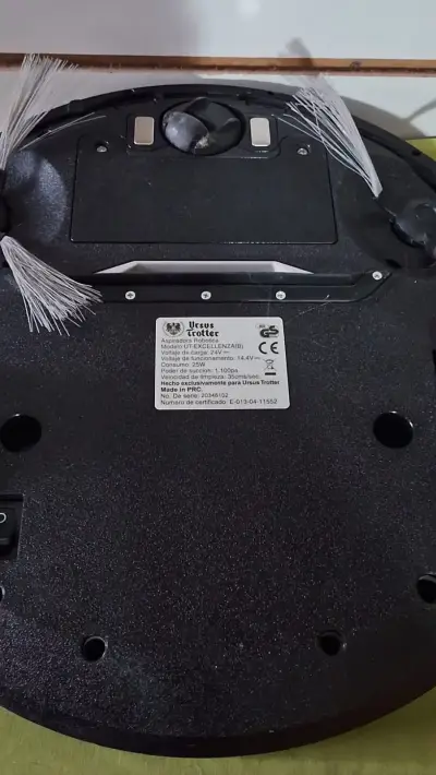 Aspiradora robot Ursus Trotter con control remoto - miniatura 4