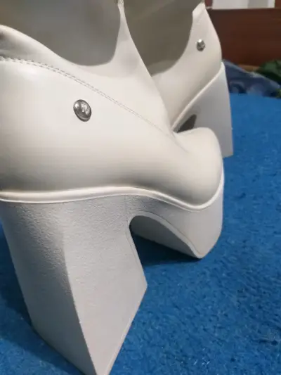 Botines Plataforma Taco Geométrico – Color Marfil - miniatura 4