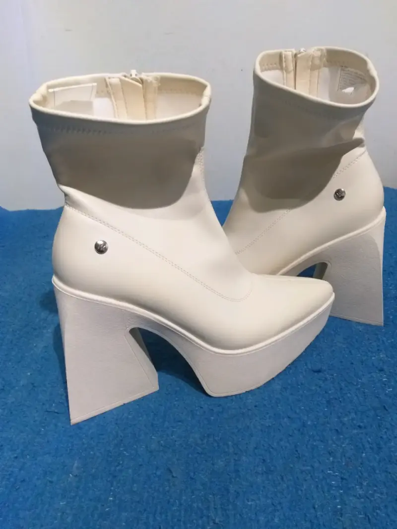 Botines Plataforma Taco Geométrico – Color Marfil - 5