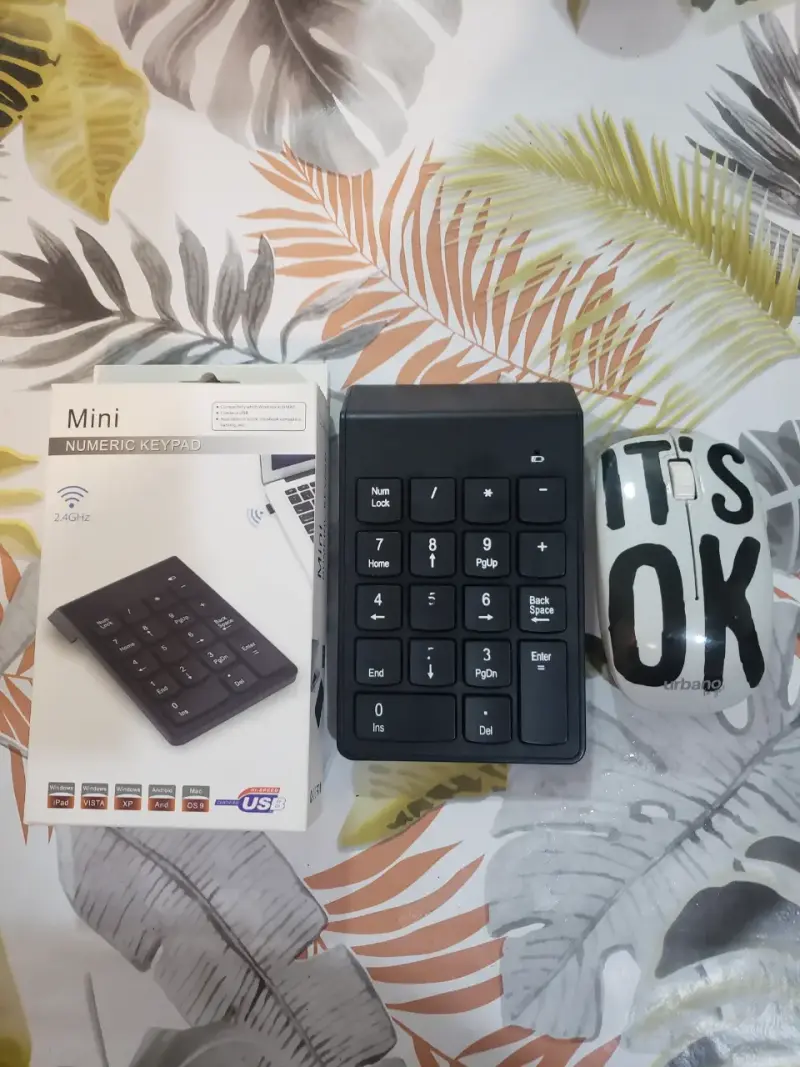 Teclado numérico mini USB + mouse inalámbrico