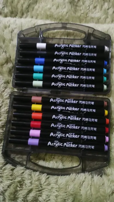Set de 12 marcadores acrílicos Yimeng - miniatura 2