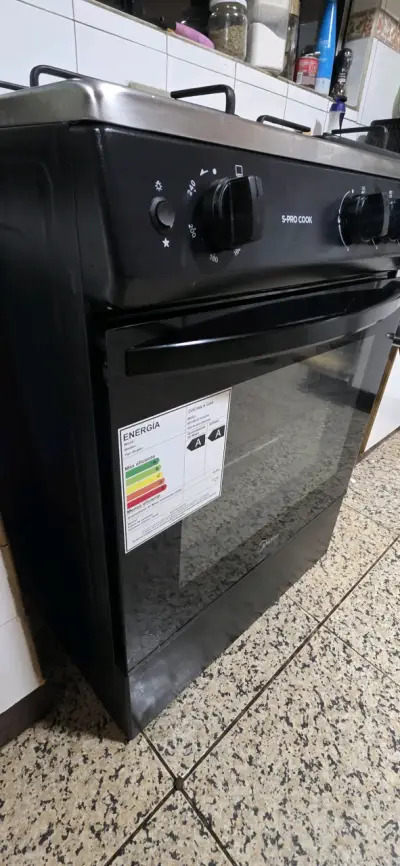 Cocina a gas Midea S-Pro Cook negra eficiente - miniatura 1