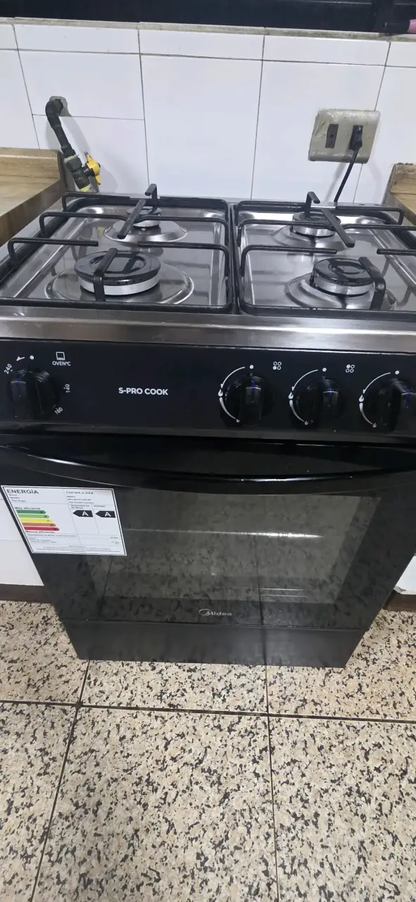 Cocina a gas Midea S-Pro Cook negra eficiente - 2