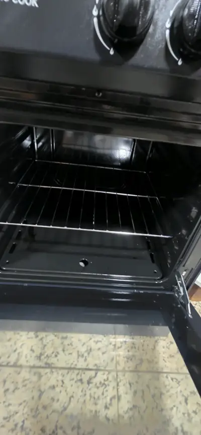 Cocina a gas Midea S-Pro Cook negra eficiente - miniatura 4