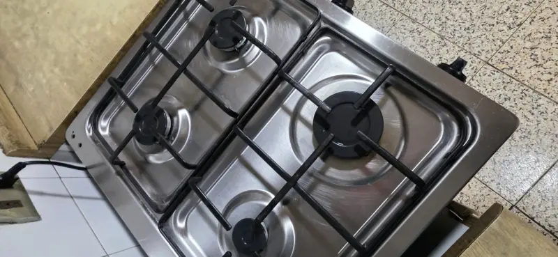 Cocina a gas Midea S-Pro Cook negra eficiente - 5