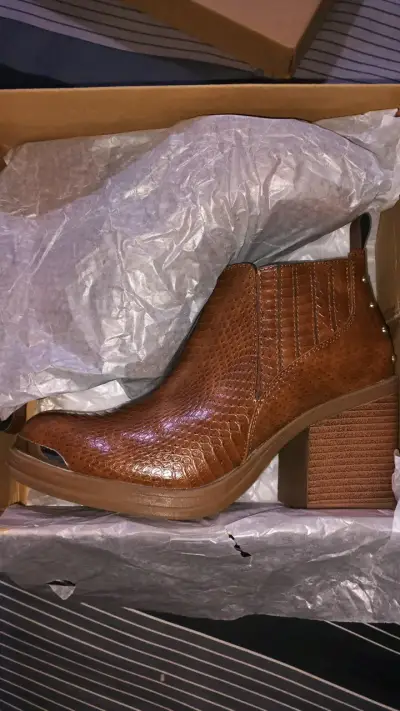 Botines marrón con tacón alto N37 - miniatura 1