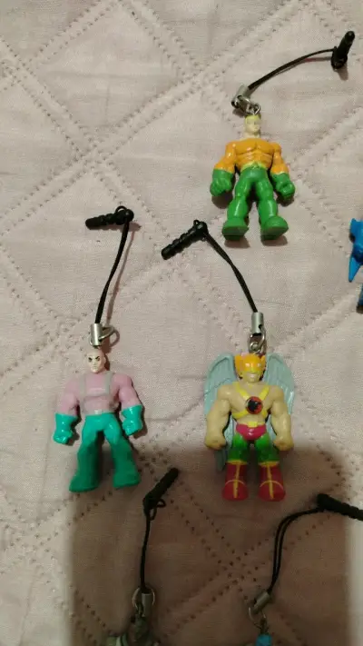Set 9 llaveros DC de superhéroes y villanos - miniatura 2