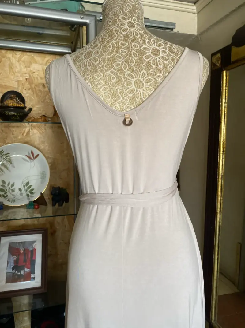 Vestido largo de verano color beige - 5