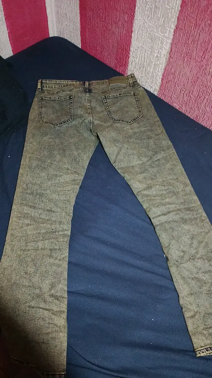 Jeans desgastados estilo rasgado para hombre - 3