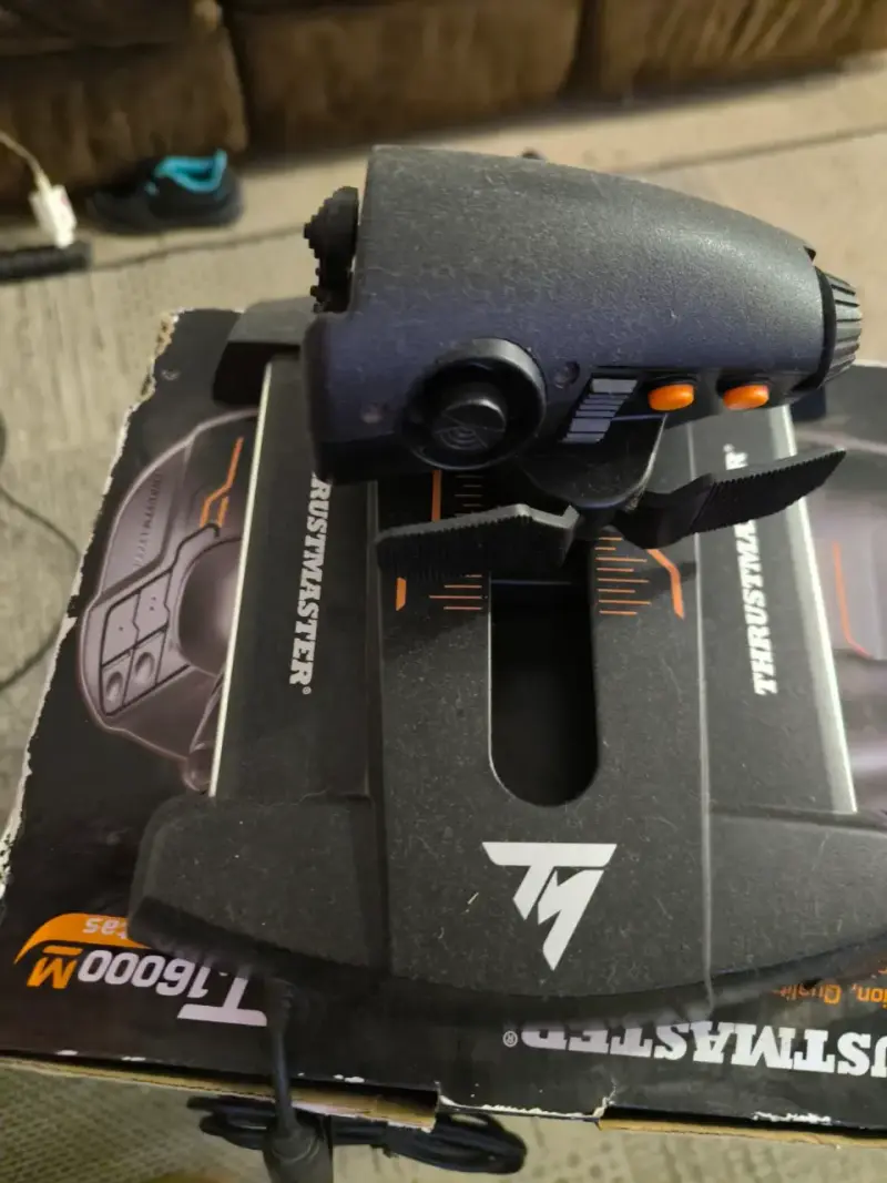Joystick Thrustmaster T.16000M FCS Hotas para simulación - 2