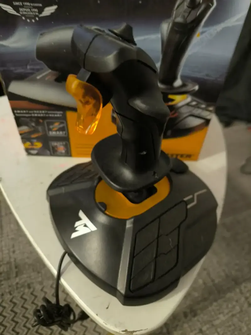 Joystick Thrustmaster T.16000M FCS Hotas para simulación - 3
