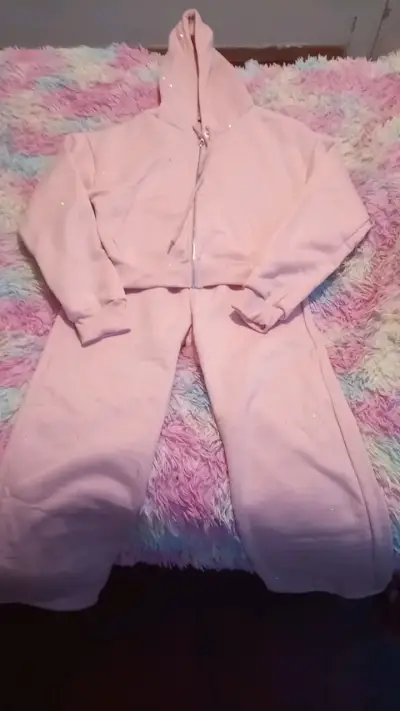Conjunto rosado para mujer - miniatura 1