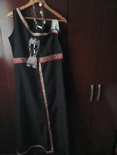Vestido tradicional étnico Mapuche - miniatura 1