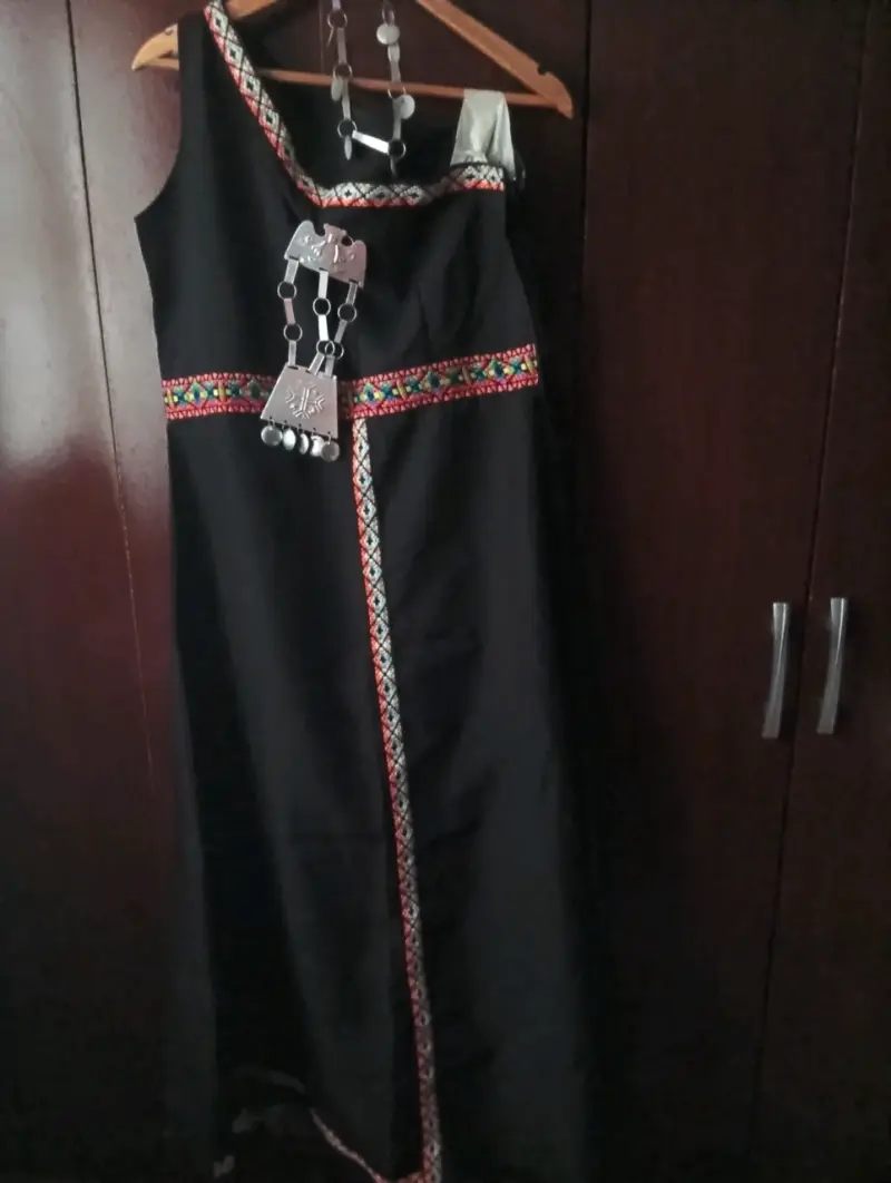Vestido tradicional étnico Mapuche - 2