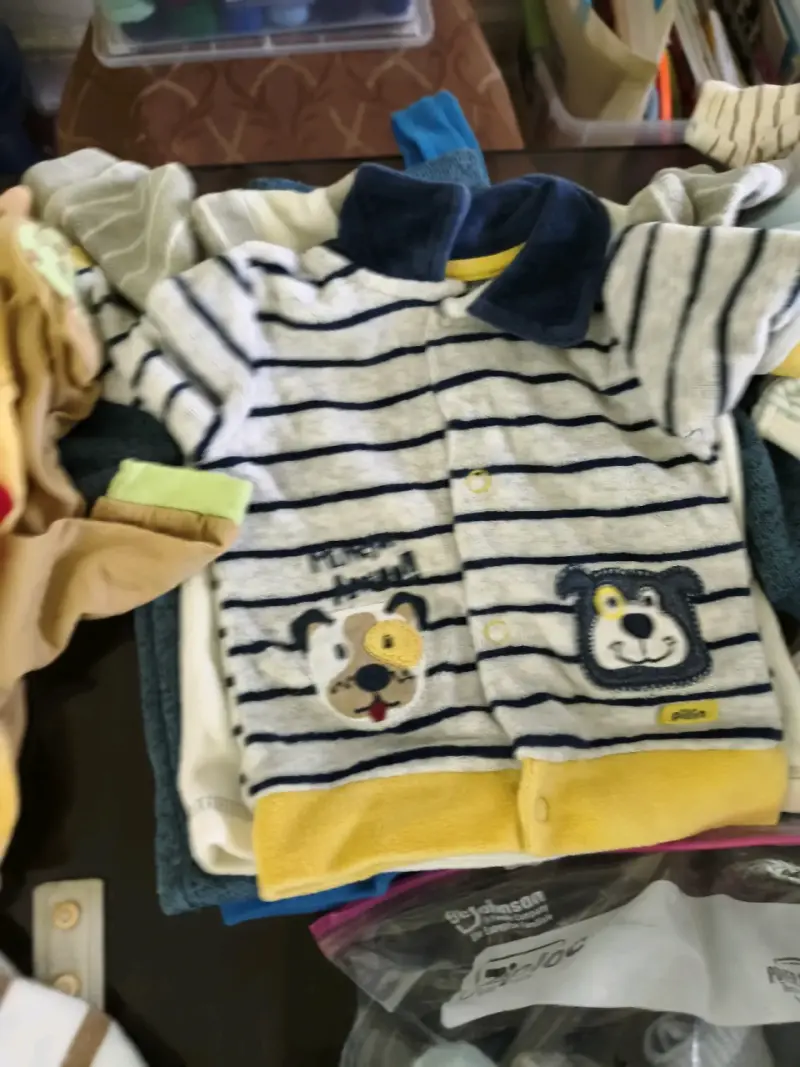 Lote de ropa de bebé variada y colorida - 6