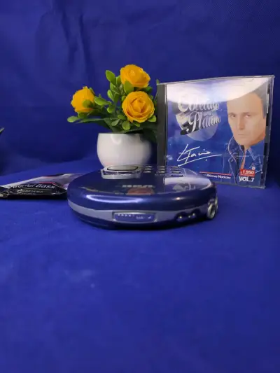 Reproductor de CD portátil RCA con bass boost - miniatura 5