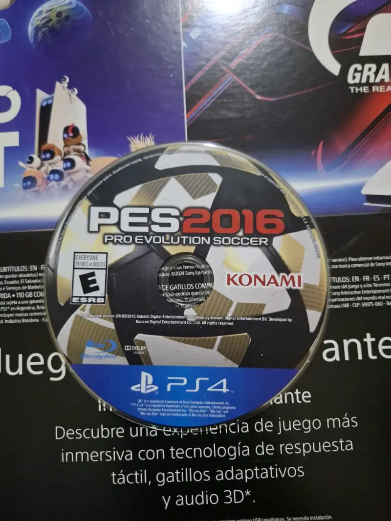 Juego PES 2016 para PS4 en buen estado