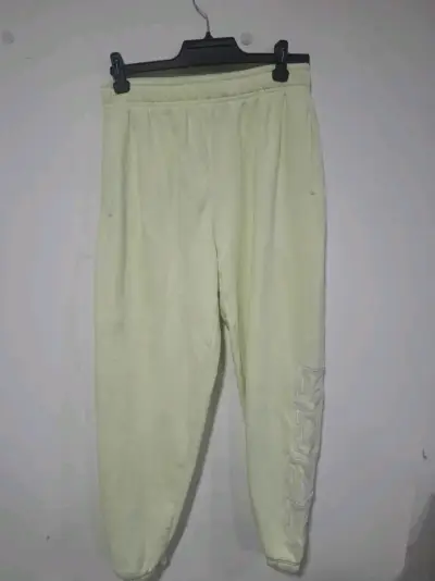 Pantalones deportivos amarillos Pink Victoria's Secret - miniatura 1