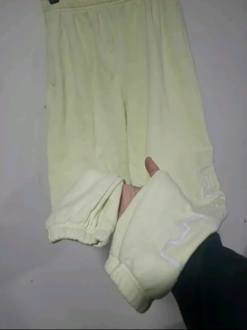 Pantalones deportivos amarillos Pink Victoria's Secret - 5
