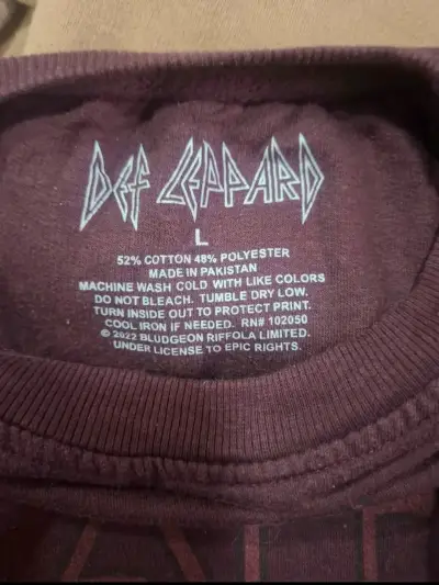 Polerón Def Leppard con diseño de leopardo - miniatura 3