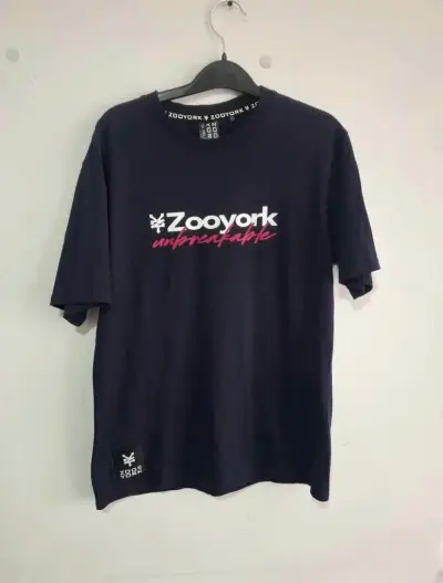 Polera Zooyork Unbreakable negra - miniatura 1
