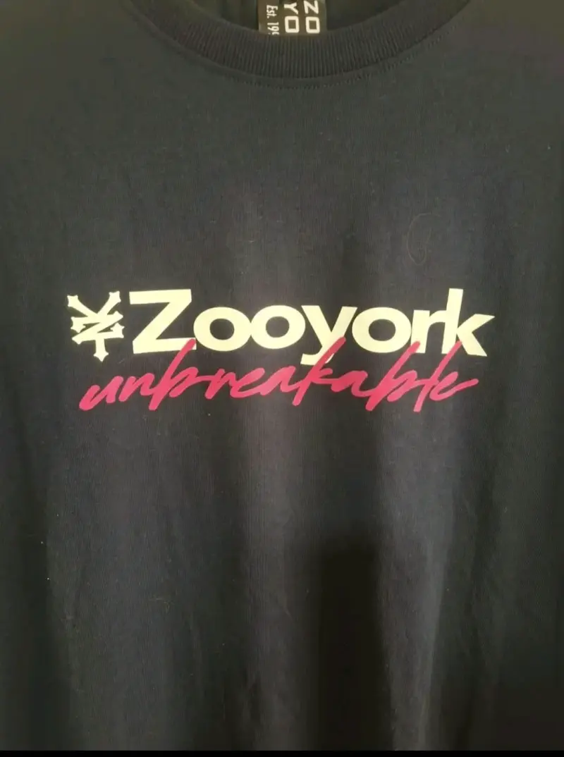 Polera Zooyork Unbreakable negra - 4