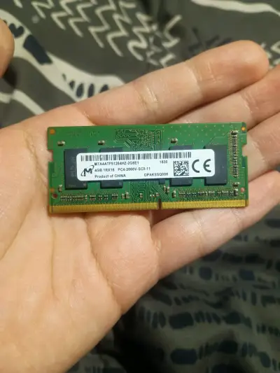 Memoria RAM 4GB DDR4 para Laptop - miniatura 5