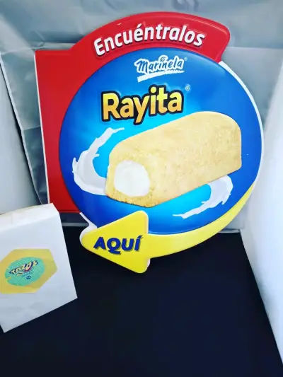 Cartel publicitario Gansito y Rayita Marinela - miniatura 4