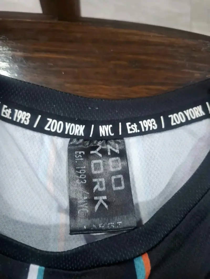 Polera rayada Zoo York negra - 3