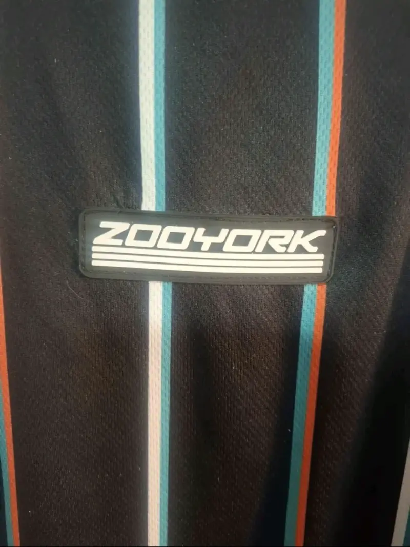 Polera rayada Zoo York negra - 4