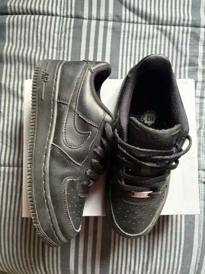 Air force 1 negras - miniatura 3