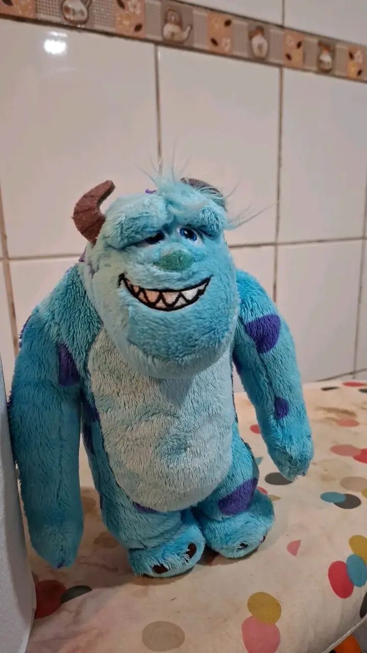 Peluche de Sulley de Monsters Inc azul - 4