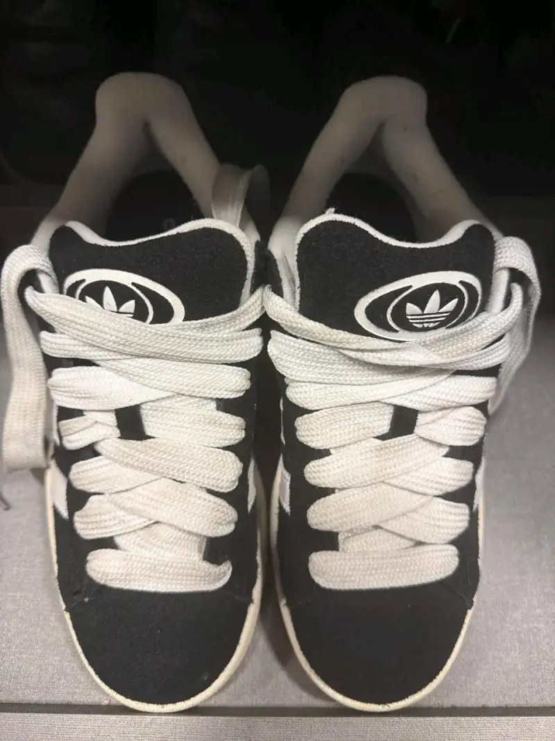 Zapatillas Adidas Campus negras y blancas - 2