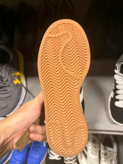 Zapatillas Adidas Campus negras y blancas - miniatura 3