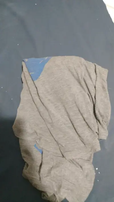 ROPA USADA EN BUEN ESTADO - miniatura 3