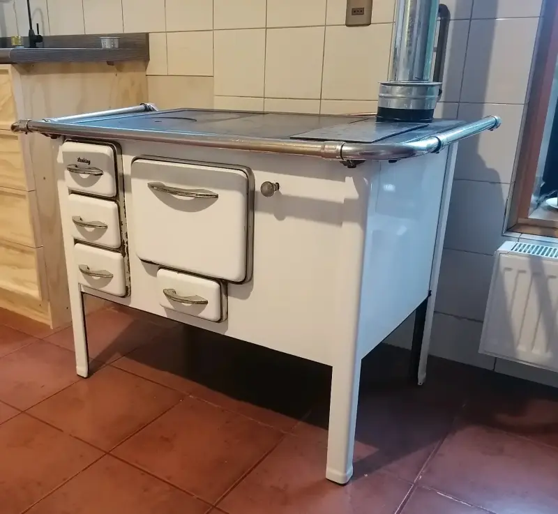Cocina a leña antigua Lenling en buen estado - 2