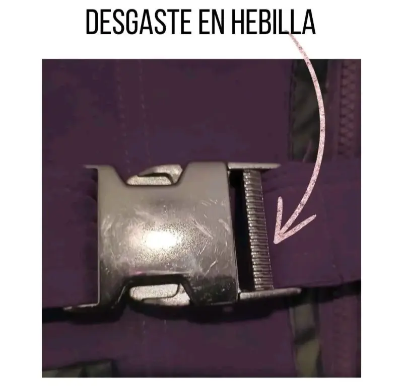 Chaqueta Wados, desgaste en hebilla - 4