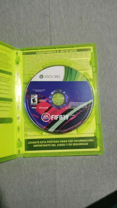 FIFA 19 para Xbox 360 Legacy Edition - miniatura 3