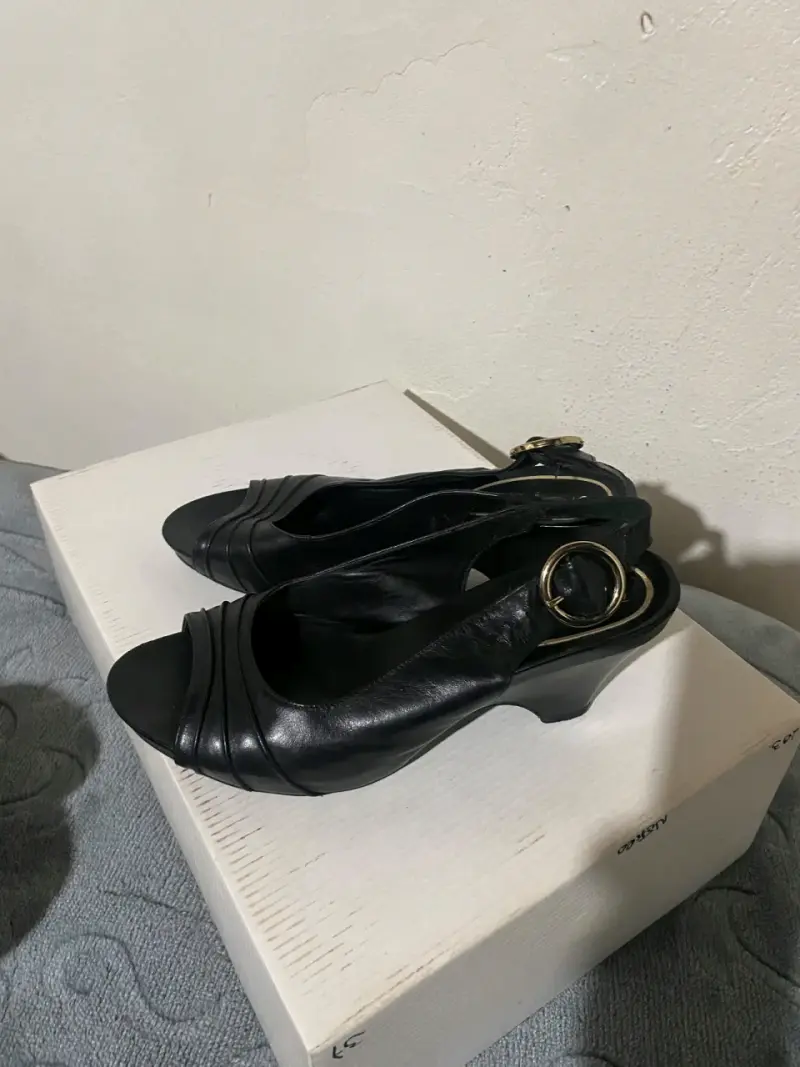 Botas de cuero negras para mujer - 2