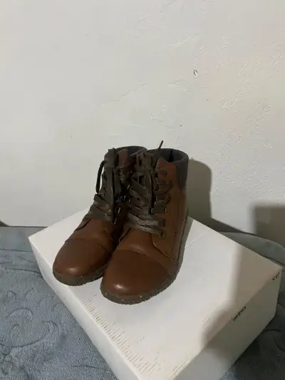 Botas de cuero negras para mujer - miniatura 3