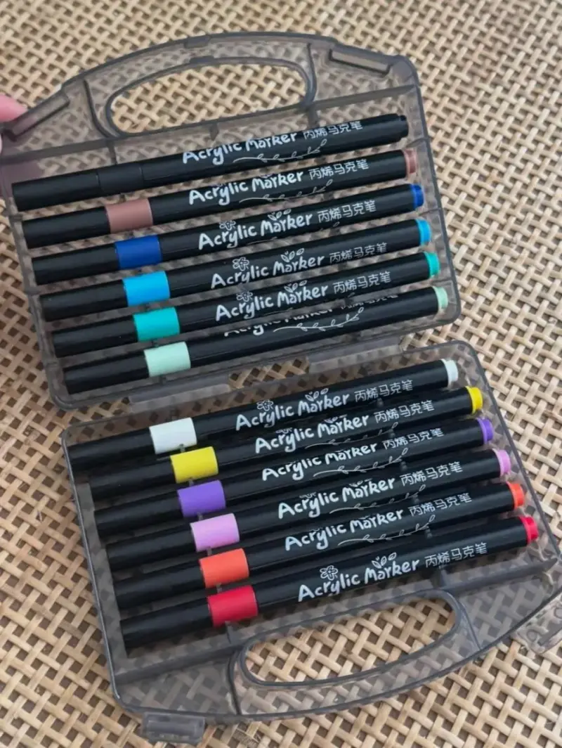 Set de 12 marcadores acrílicos Yimeng Stationery - 2