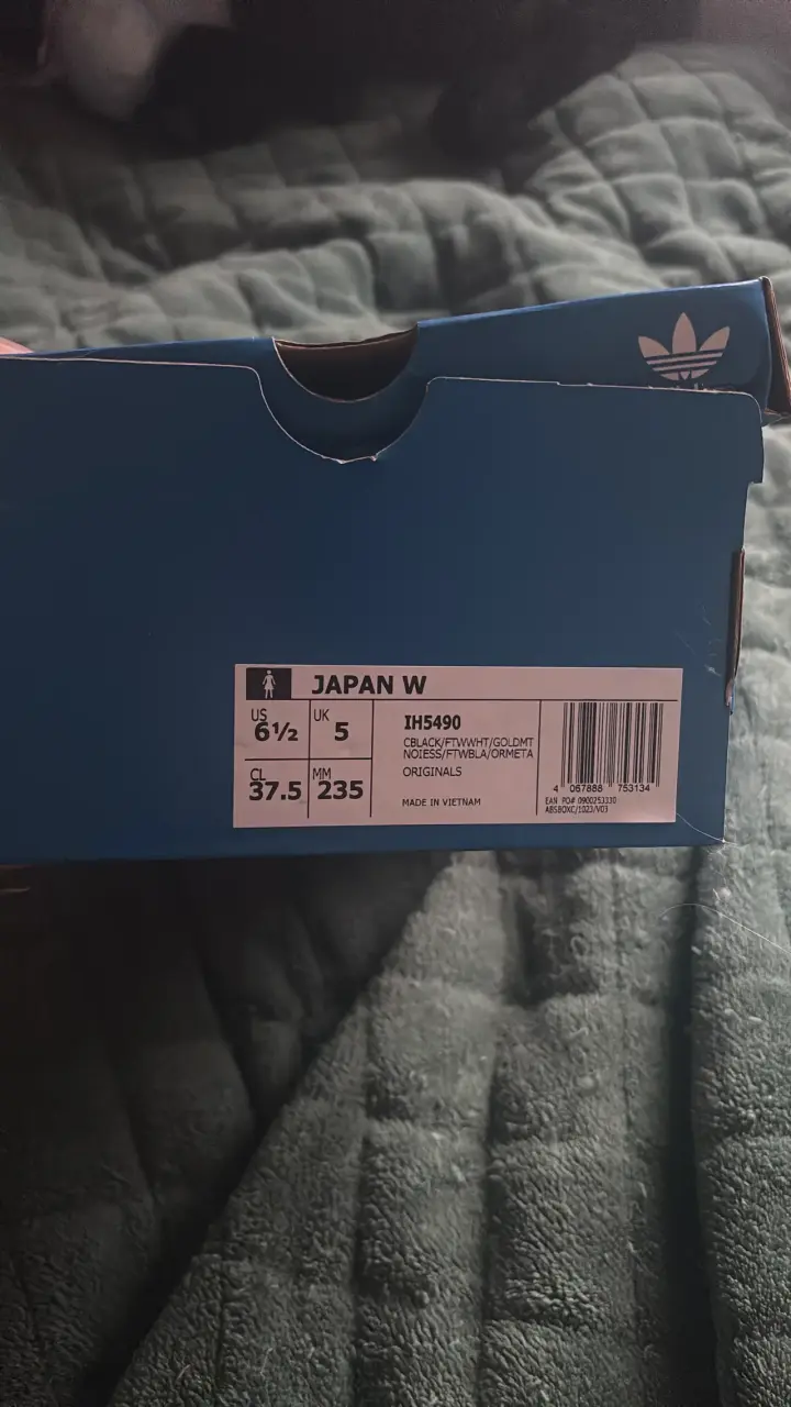 Zapatillas Adidas Japan W negras y blancas - 3