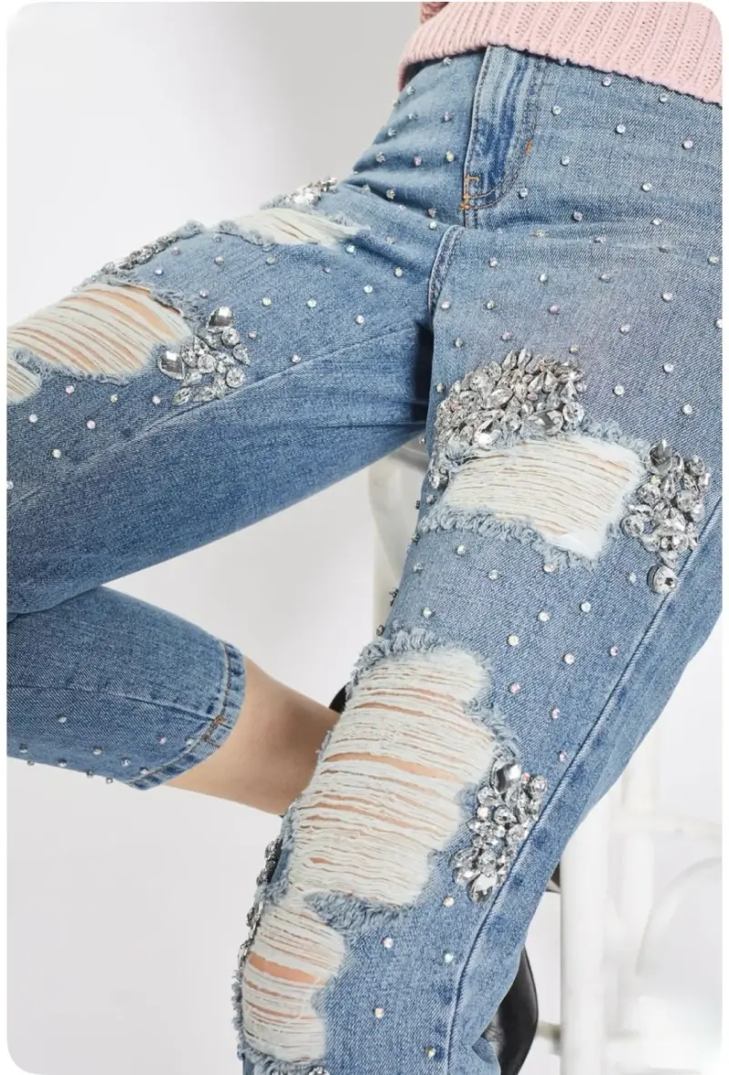 Jeans mom fit con piedreria Ona Saez - 3